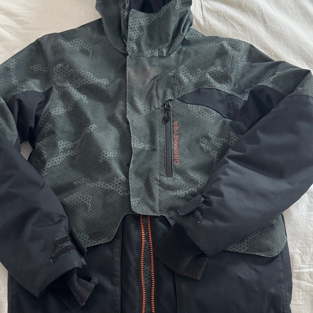 Obermeyer Black and Gray Ski Jacket